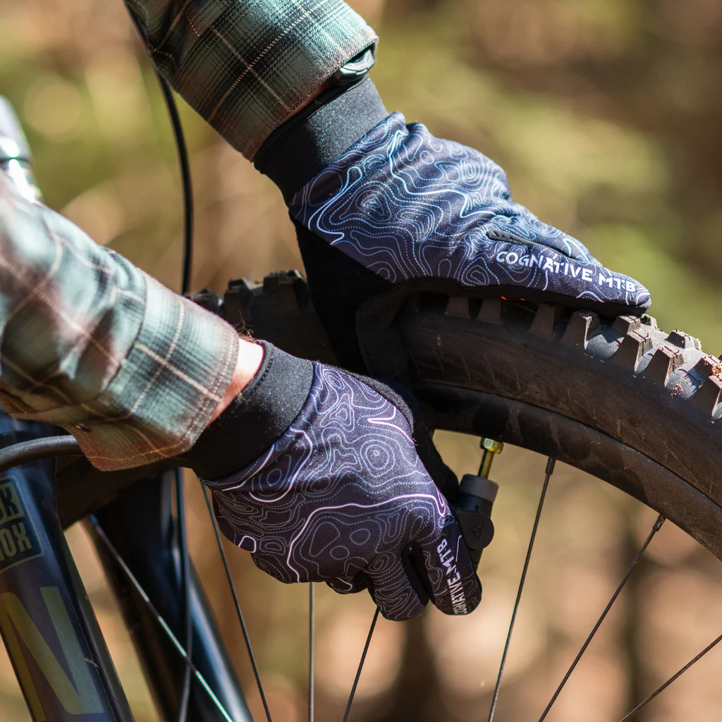 Cold Weather Tech 2.0 MTB Glove - Image 3