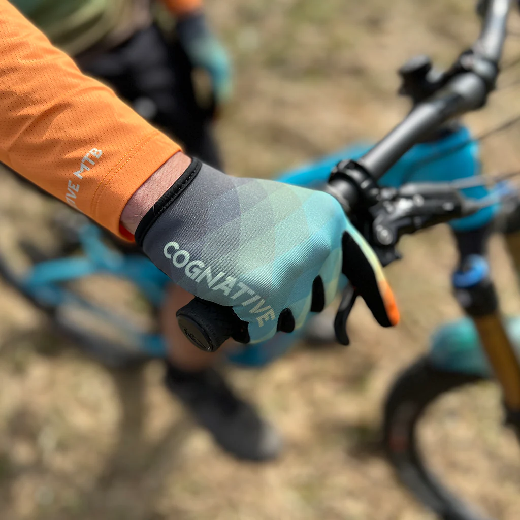Diffuse Tech 2.0 Glove (Earth) - Image 3