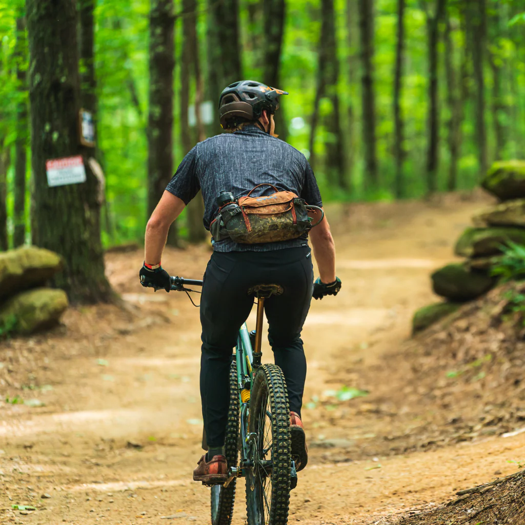 Men's Short Sleeve Catalyst Mountain Bike Button-Down Shirt - Image 20