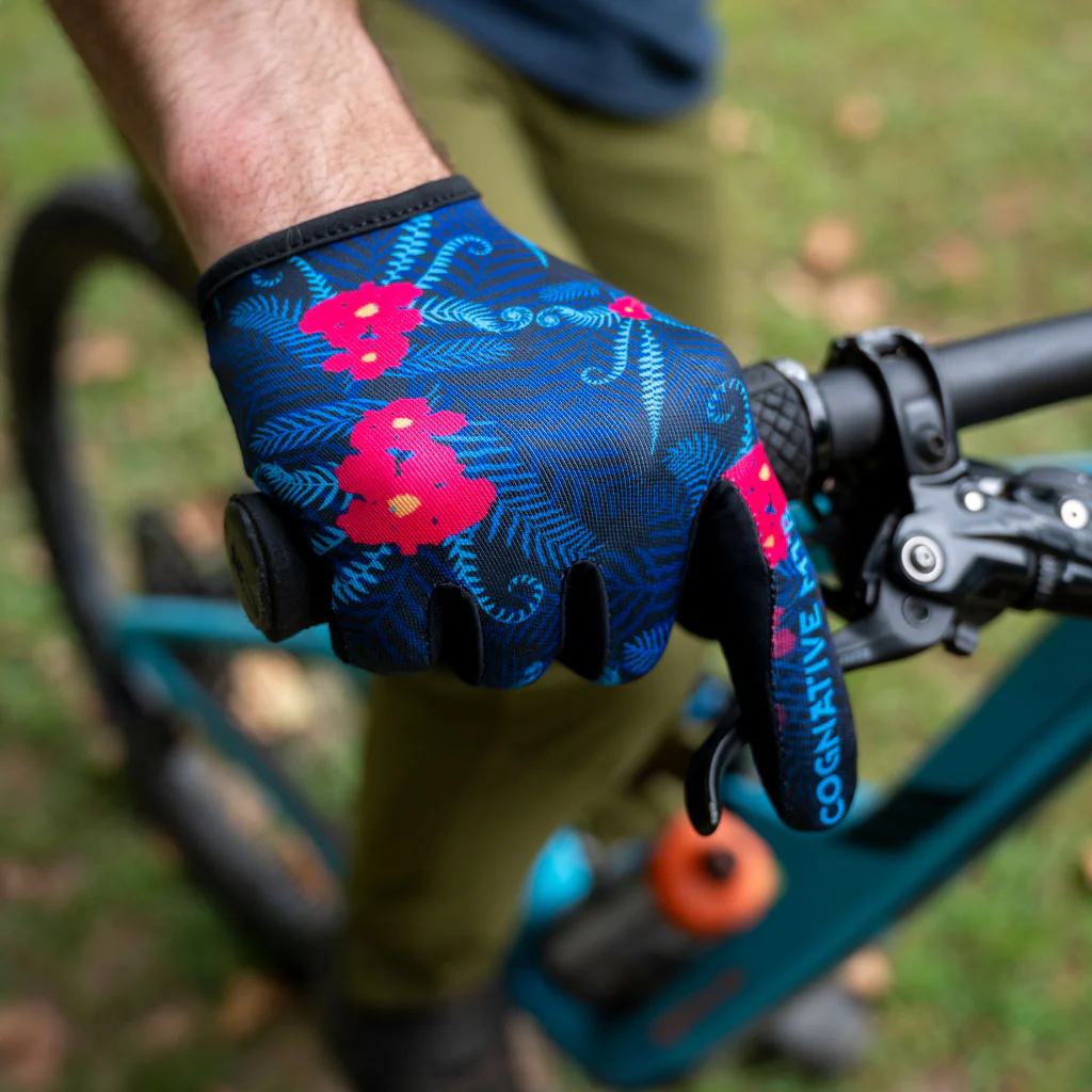 Tech 2.0 MTB Glove (Fern) - Image 2