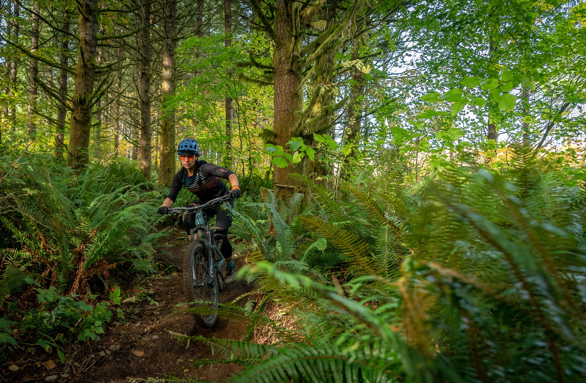 Women's Guide Trail MTB Shorts (Gunmetal Grey) - Image 5