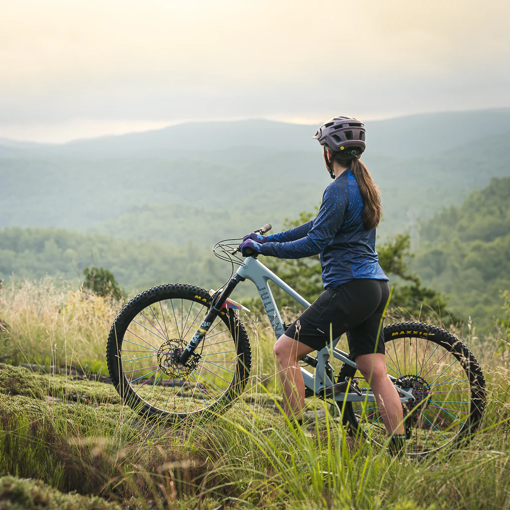 Women's SummitAir Mesh Long Sleeve MTB Jersey - Image 6