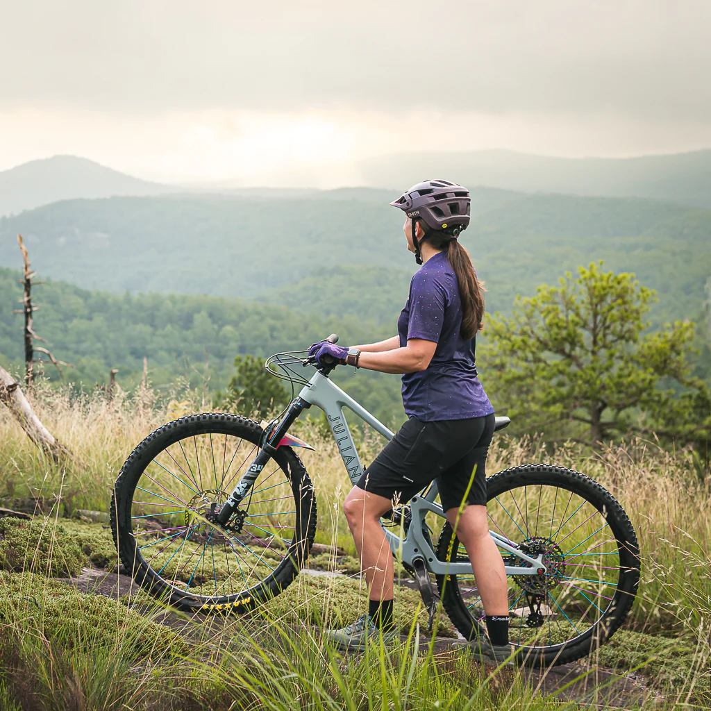 Women's SummitAir Mesh Short Sleeve MTB Jersey - Image 15