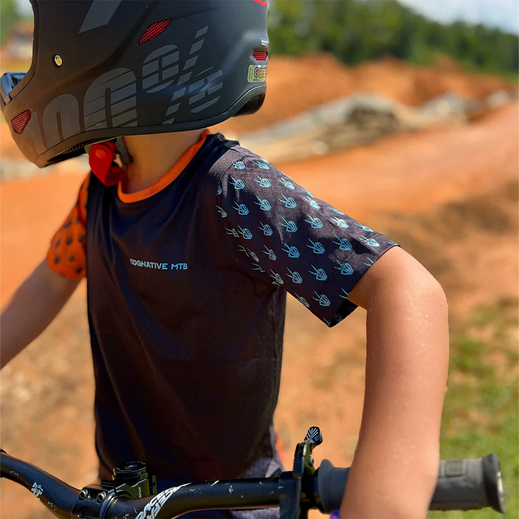 Youth SummitAir Mesh Short Sleeve MTB Jersey - Image 4